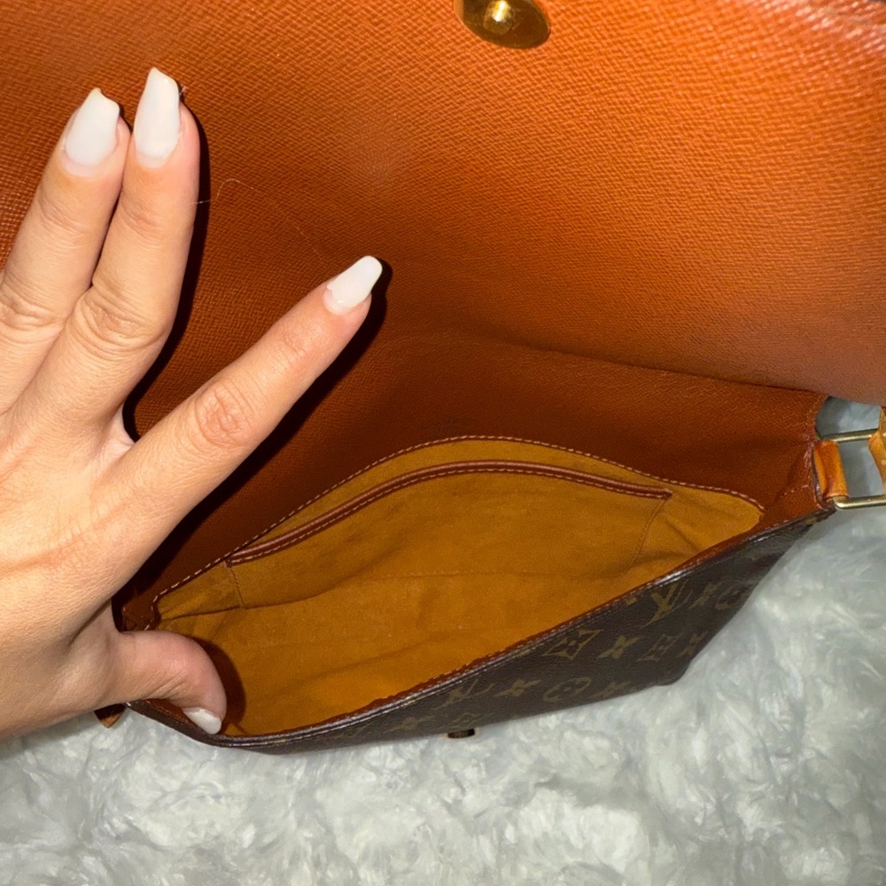 Louis Vuitton Monogram Musette Tango bag - Picture 16 of 16